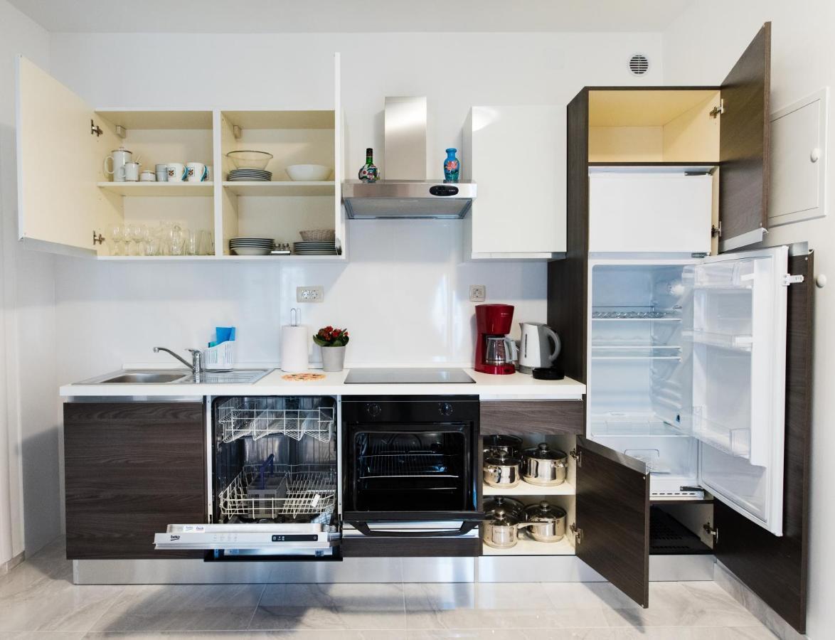 Apartments Care Donji Okrug  Εξωτερικό φωτογραφία