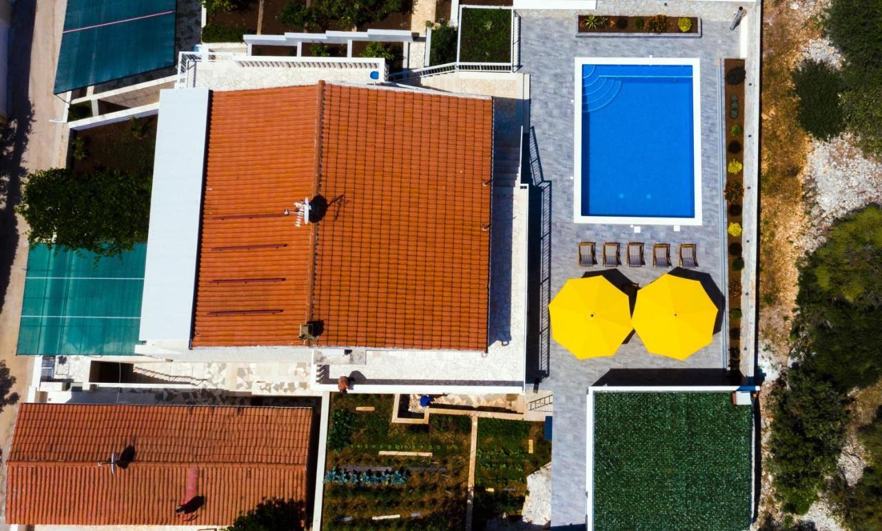 Apartments Care Donji Okrug  Εξωτερικό φωτογραφία